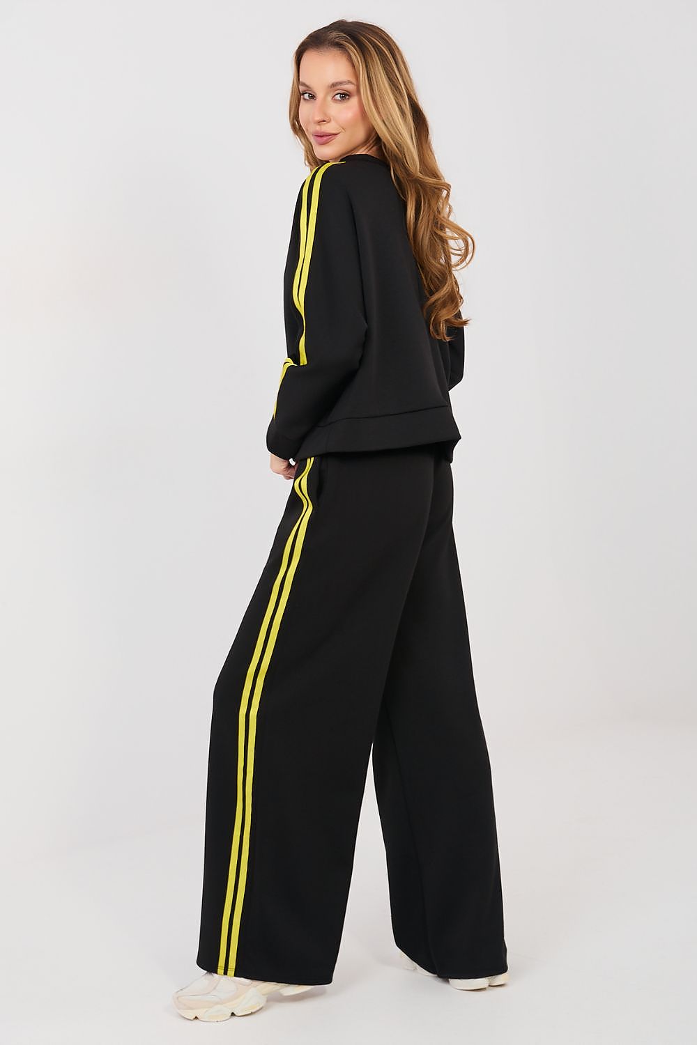 L`ensemble model 232210 Rue Paris