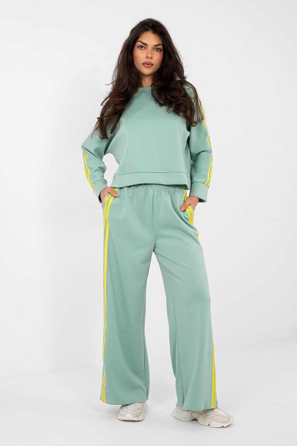 L`ensemble model 232211 Rue Paris