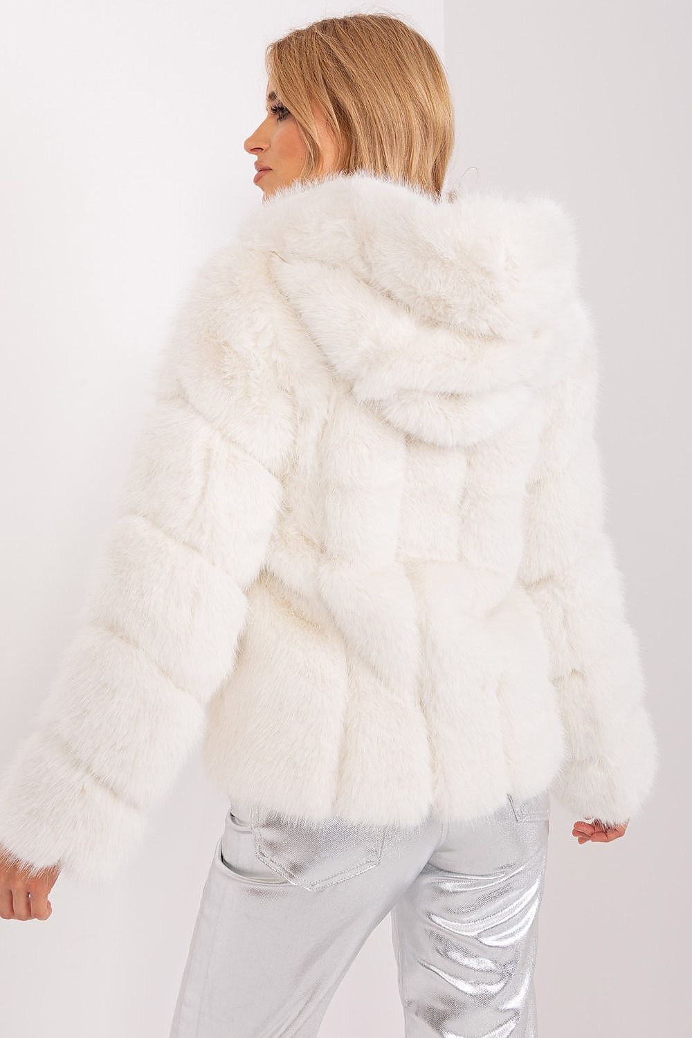 Veste model 186725 Wool Fashion Italia