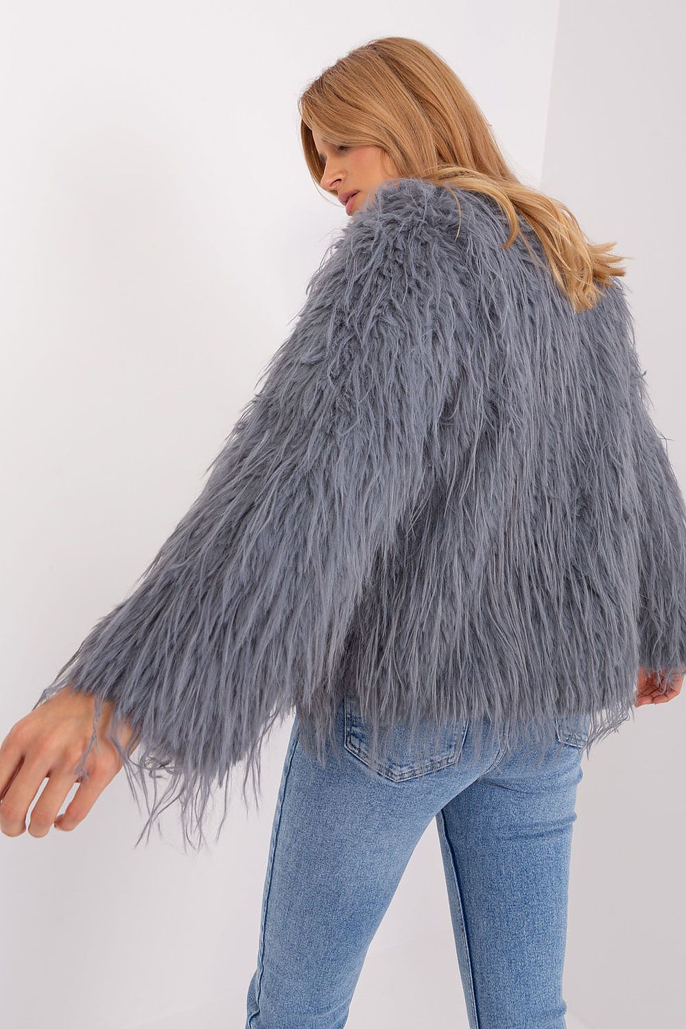  Veste model 188842 Wool Fashion Italia 