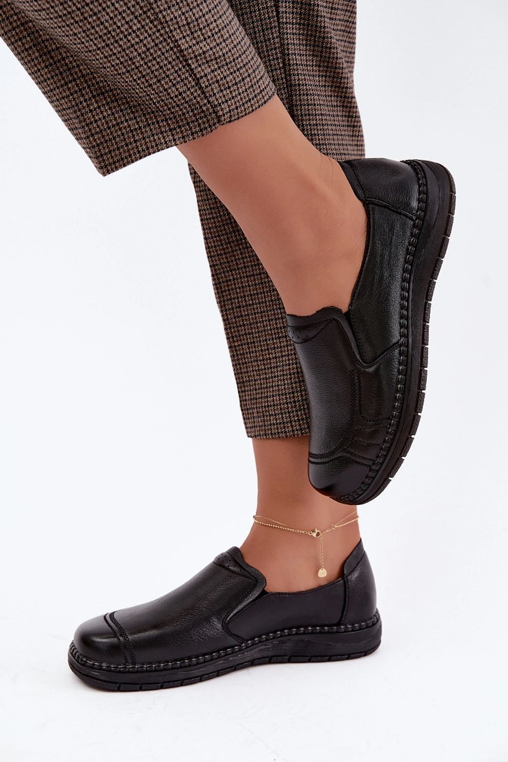  Chaussures Basses model 231179 Step in style 